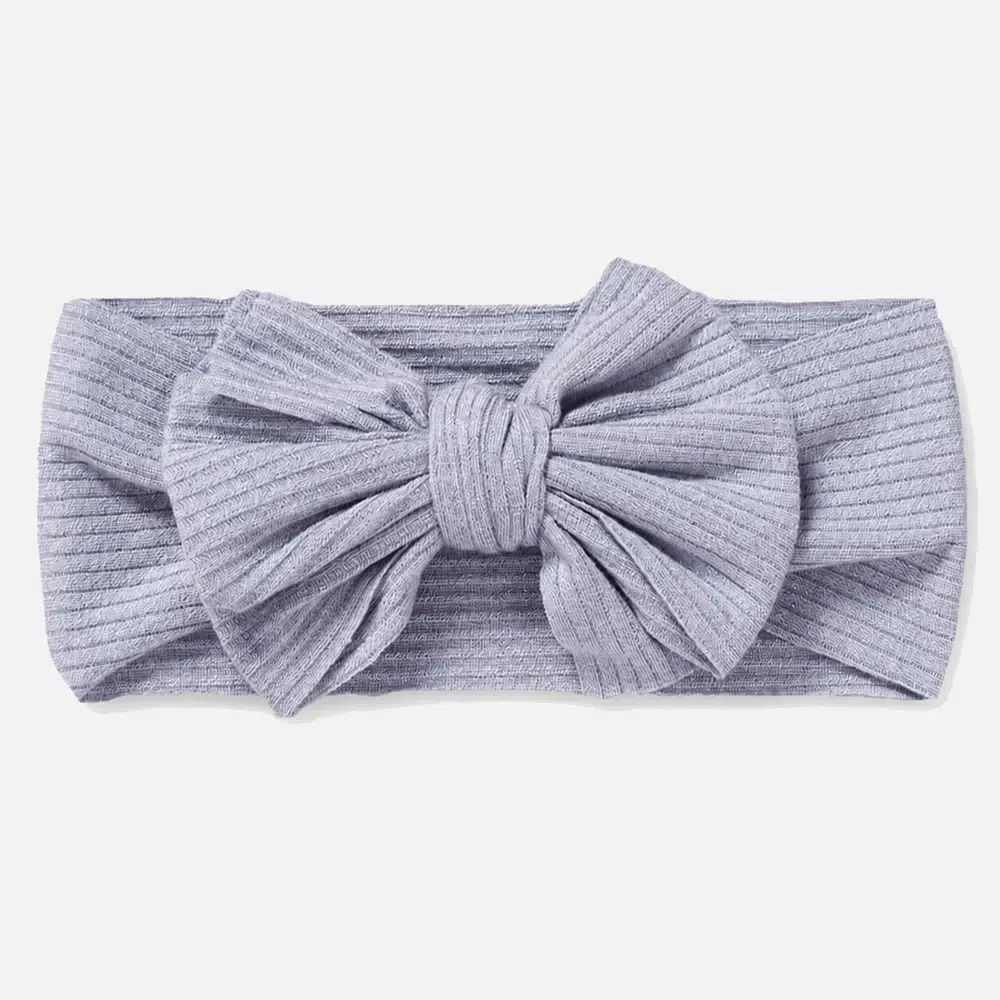 Baby blue headband for baby ribbed Babyblått ribbestrikket hårbånd til baby