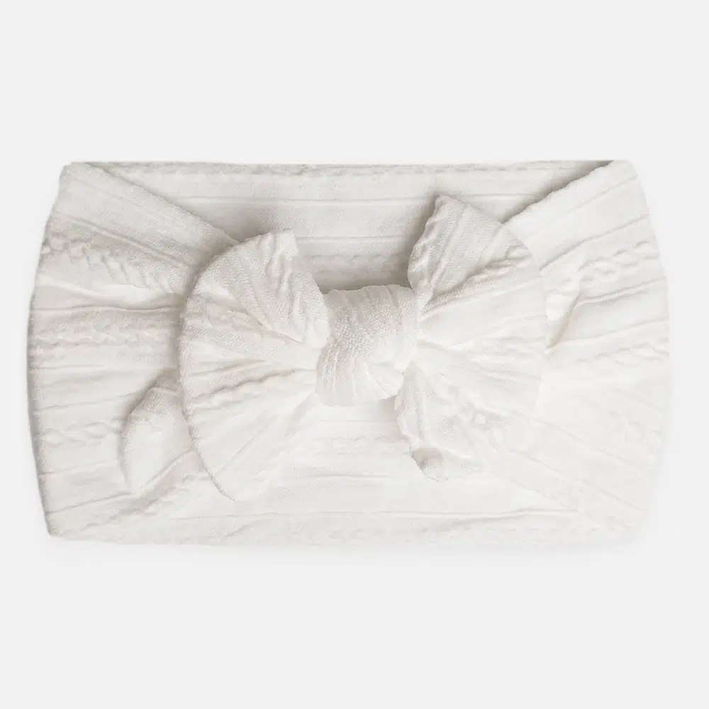 White headband for baby Hvitt hårbånd til baby